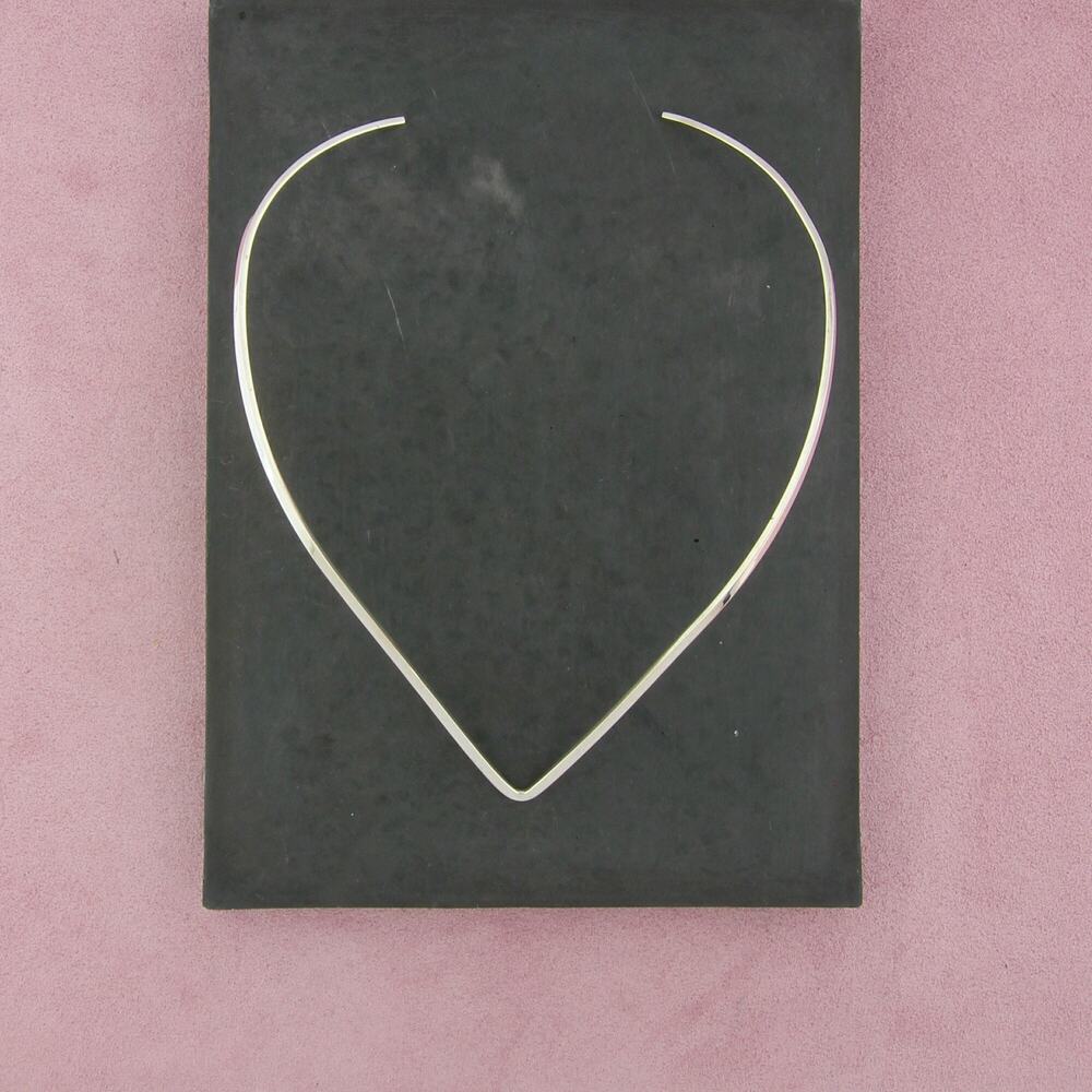 escorcia sterling silver vintage v-shape torque collar necklace size 16in